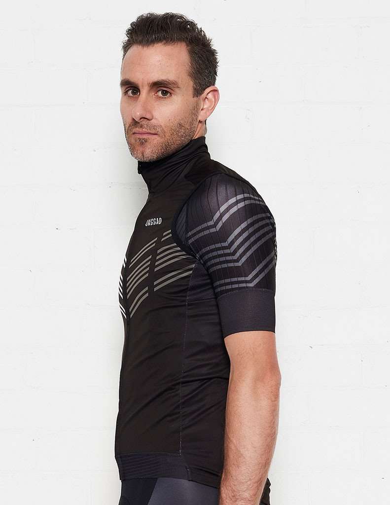 Men’s The Eight Series Race Gilet (เสื้อกันลมแขนกุดตัวนอก)