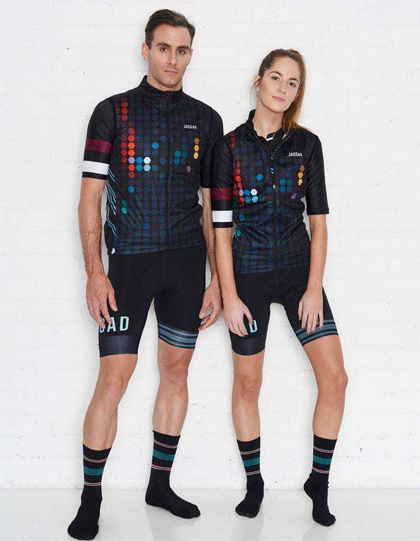 Night Lights Gilet (เสื้อกันลมแขนกุดตัวนอก)